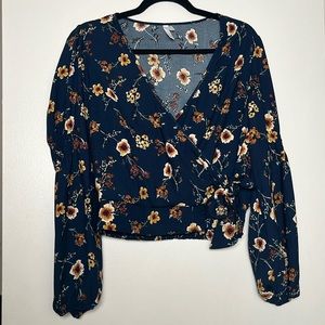 2 piece blue floral set